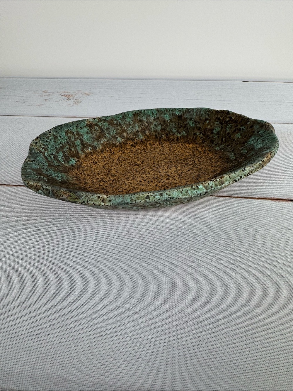 Handmade Studio Pottery Organic Freeform Bowl Green Speckled Stoneware Signed Be